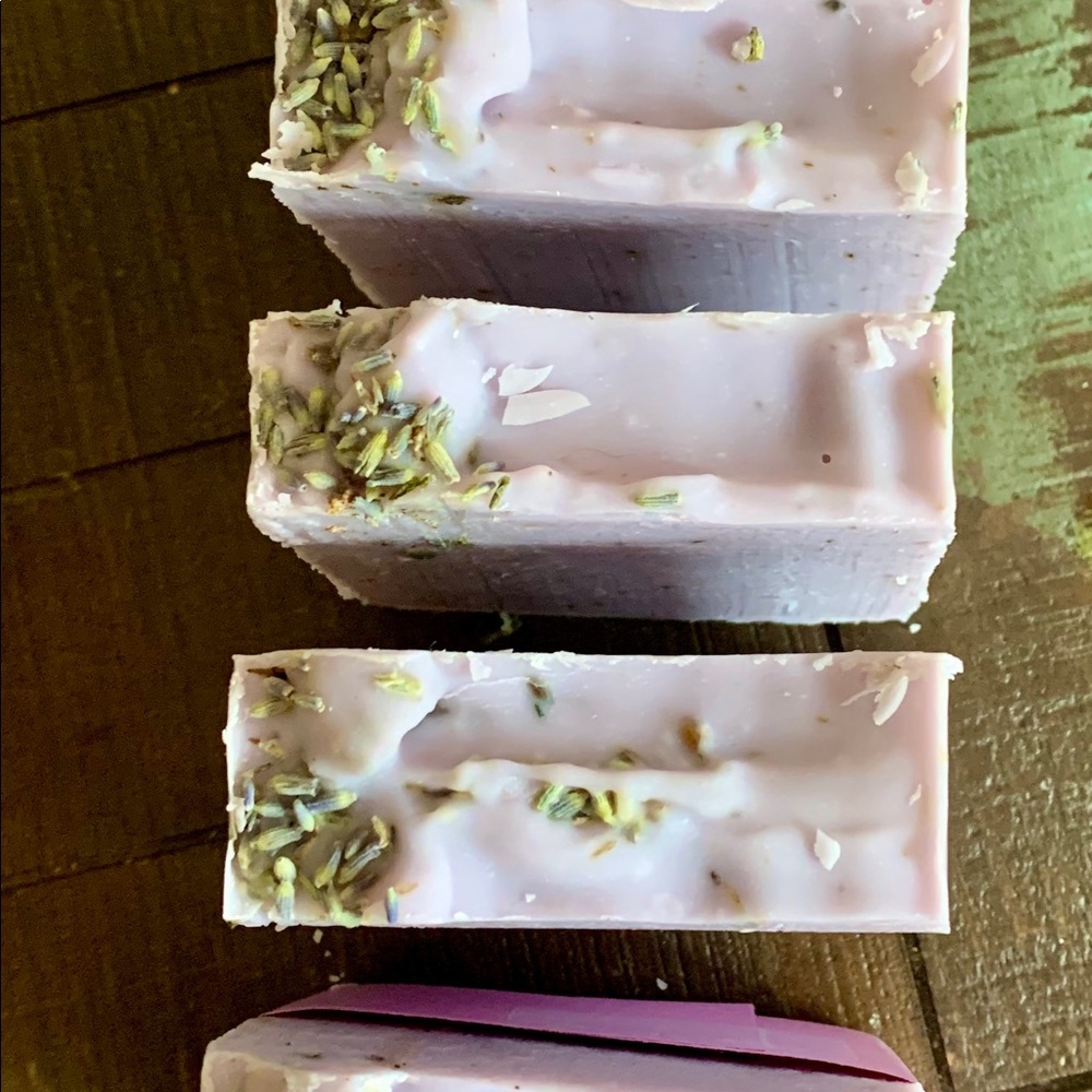 Handmade soap - Picture 3 of 5